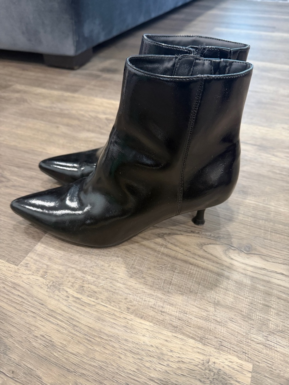 Rachel Zoe Black Patent Pointed-Toe Kitten Heel Ankle Boots       size 8.5